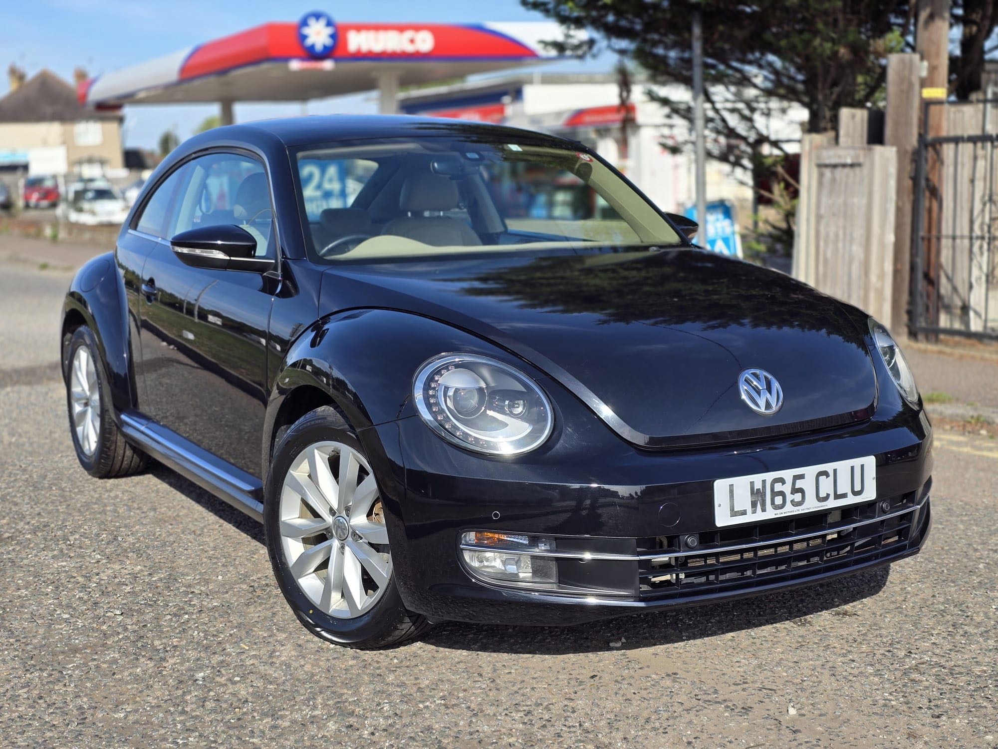 VOLKSWAGEN BEETLE DESING LEATHER 1.2cc PETROL, ULEZ, FINANCE AVAILABLE